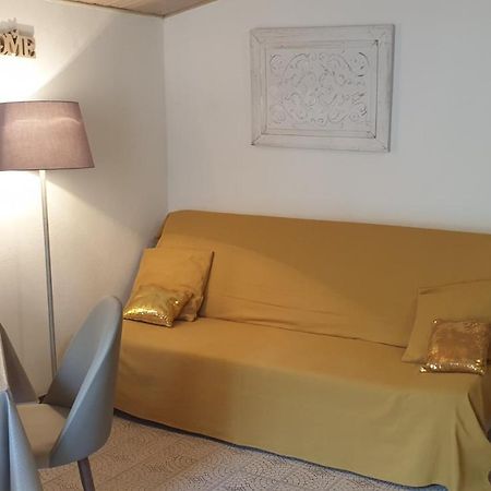 Apartment Tonci ราบ ภายนอก รูปภาพ
