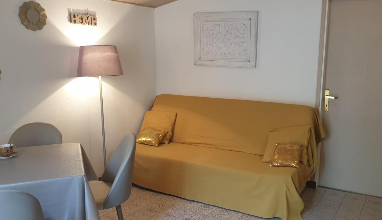 Apartment Tonci ราบ ภายนอก รูปภาพ