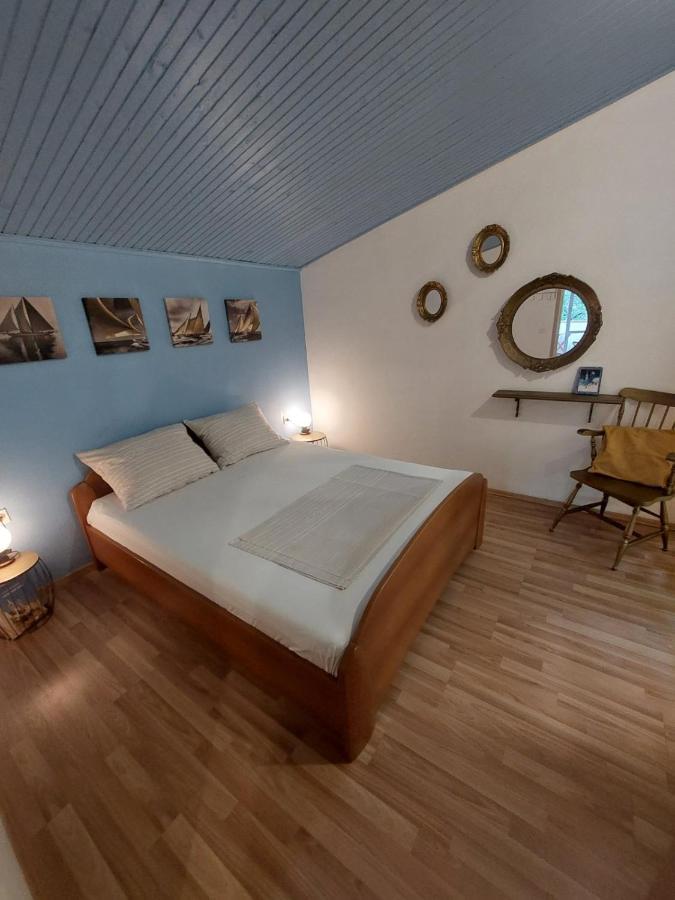 Apartment Tonci ราบ ภายนอก รูปภาพ