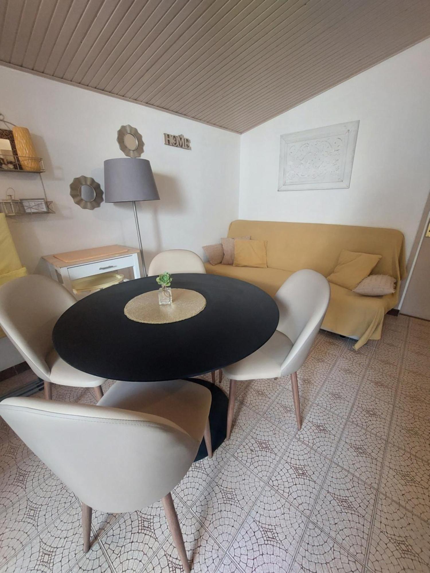 Apartment Tonci ราบ ภายนอก รูปภาพ